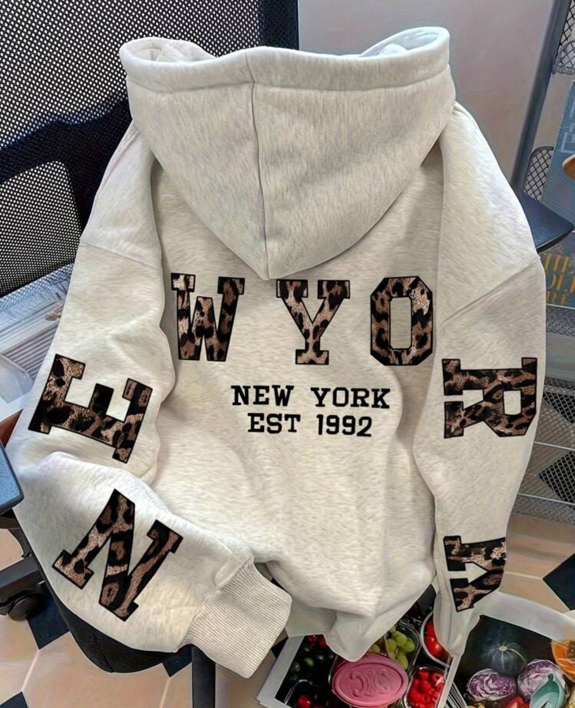 WOMEN’s HOODIE Leopard Print
